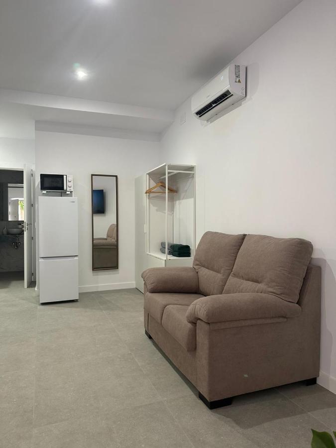 Fantastico Piso A 5 Minutos De La Estacion De Bus Y Tren A Metros De La Playa Apartment Malaga Ngoại thất bức ảnh